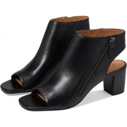 Johnston & Murphy Womeninchs Evelyn Side Zip Bootie Ankle Boot