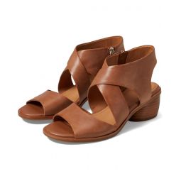 Womens Sofft Camille