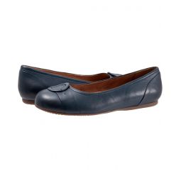 Womens SoftWalk Savannah