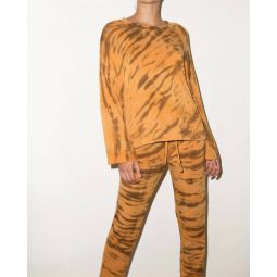 animale dye sweater in tie dye